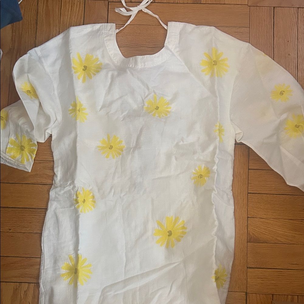 Something navy White Dress with Yellow Floral Pattern sz s nwt
